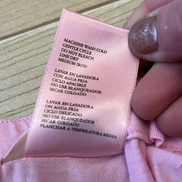 Juicy Couture Pink two piece pink swim cover up size xl with gold accents - Picture 10 of 10